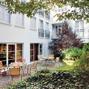 Adagio Montmartre Parijs