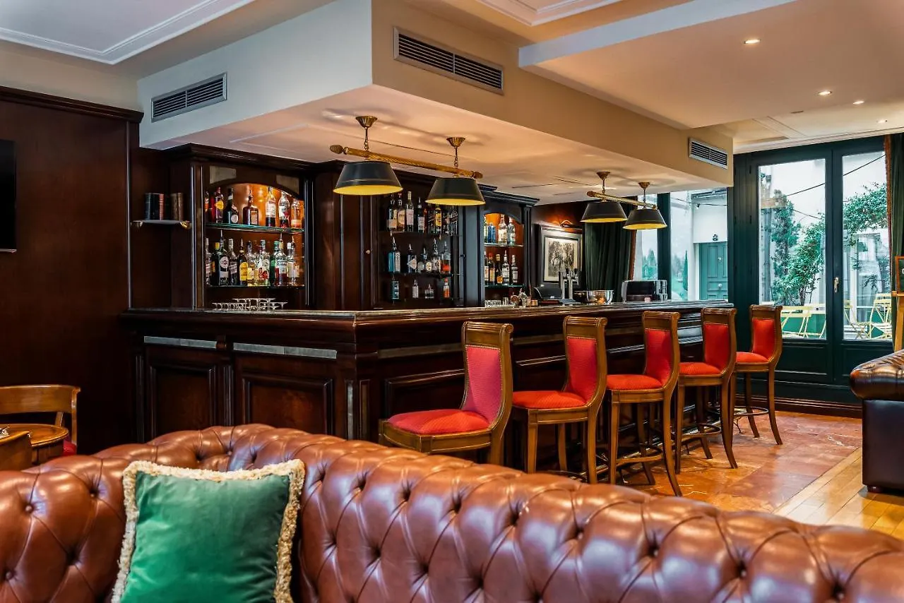 Villa Pantheon Paris 4*,