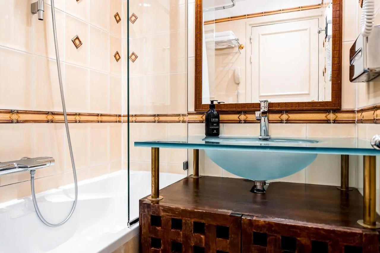 Villa Pantheon Paris 4*,
