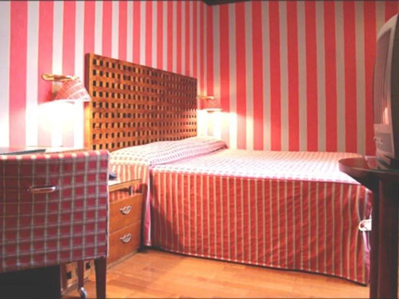 Villa Pantheon Paris Hotel