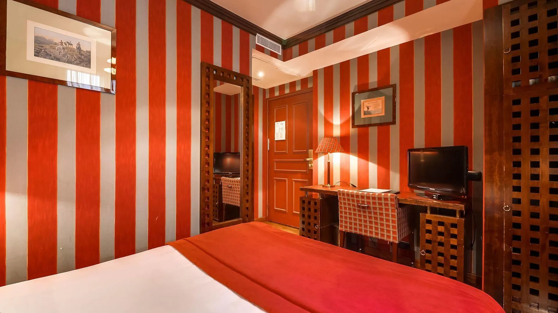 Hotel Villa Pantheon Paris
